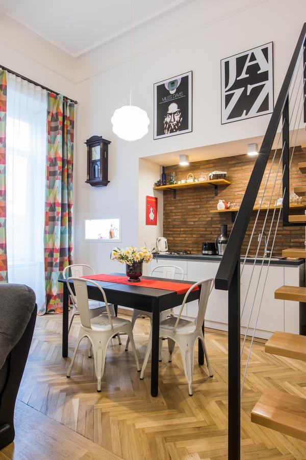 New Apartment On Rustaveli Avenue Tbilisi Exterior photo